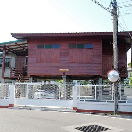 Grandmad Villa Chiang Rai Exterior photo